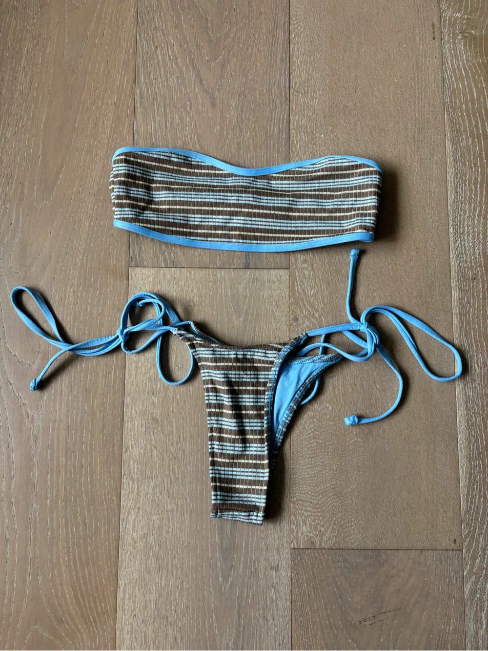 Frankies Bikinis Divine Striped Skimpy Bikini NWOT